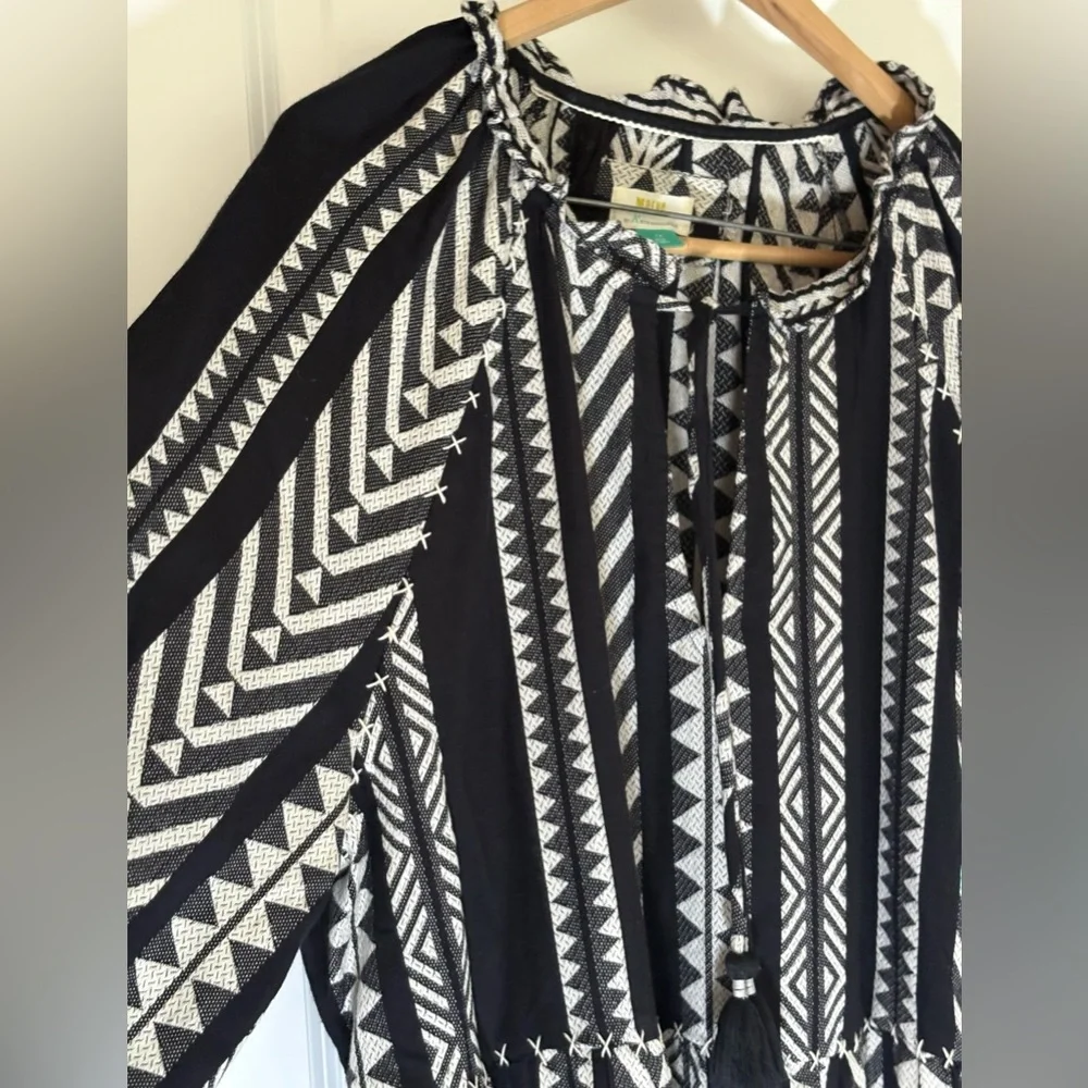 Maeve Monochrome Geometric Long Sleeve Dress - Picture 6 of 16